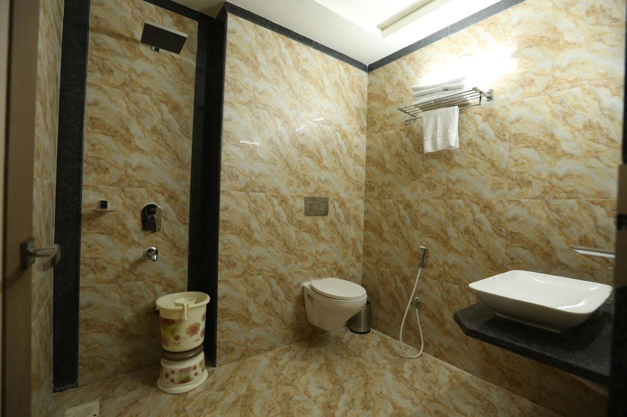 กักทา รีสอร์ต Hotel Chittorgarh ภายนอก รูปภาพ